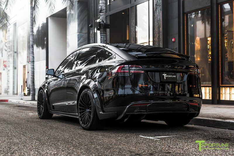 Tesla Model X в исполнении мастеров TSportline