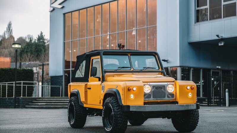 Land Rover Defender в ретро-дизайне от мастеров Chelsea Truck