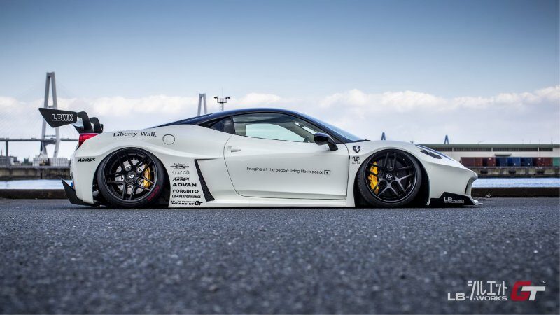 Ferrari 458 Italia в обвесе от Liberty Walk