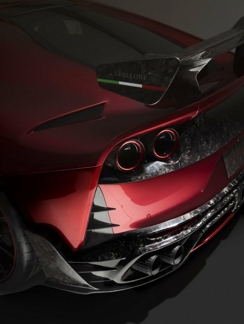 Ferrari 812 Superfast Stallone от Mansory