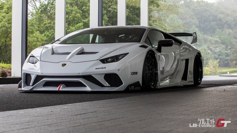 Обвес для Lamborghini Huracan от Liberty Walk