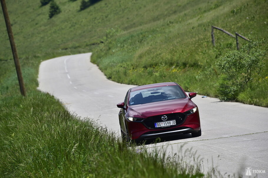 Тест драйв новой Mazda3  не родись красивой