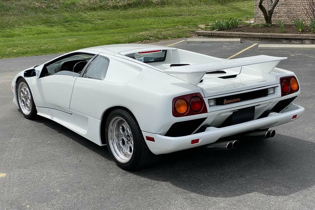 Lamborghini Diablo 1991