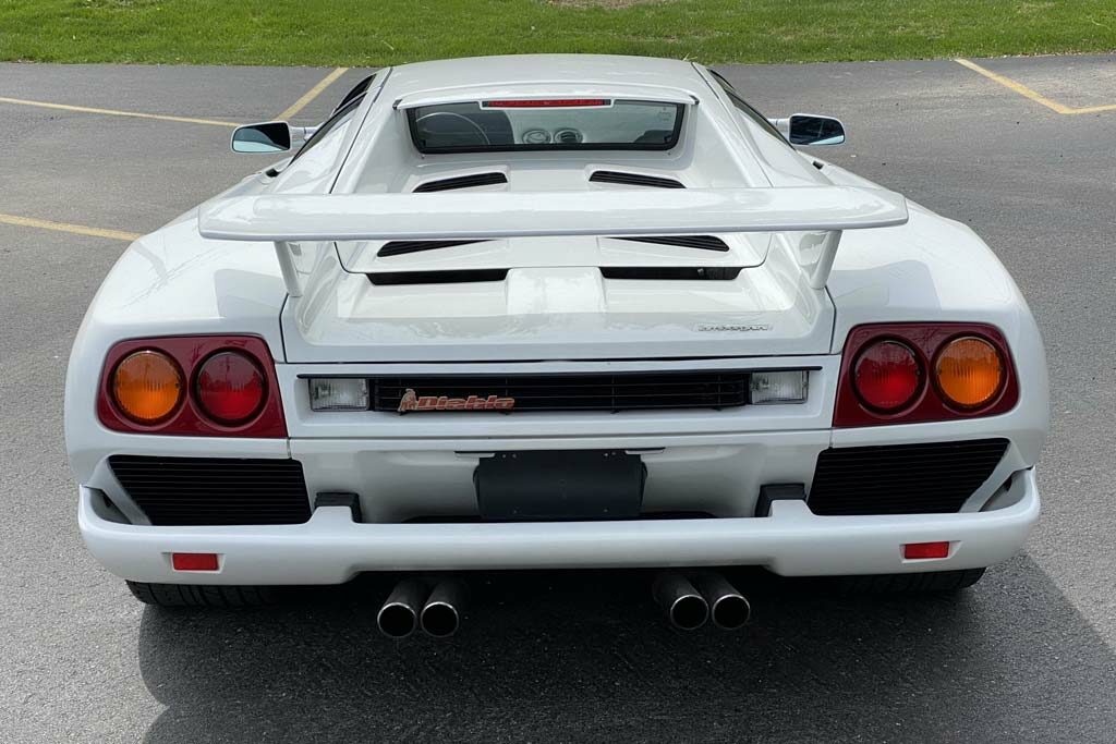 Lamborghini Diablo 1991