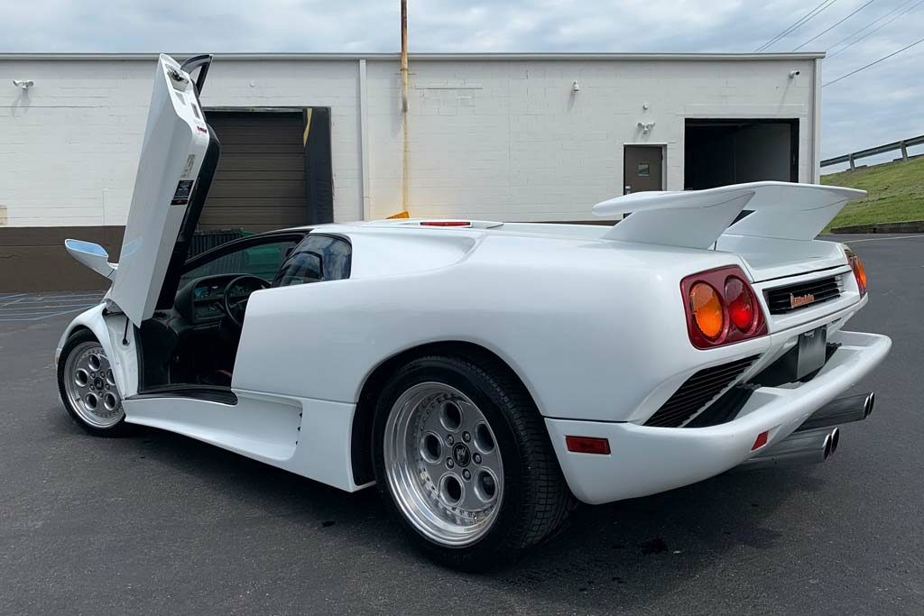 Lamborghini Diablo 1991