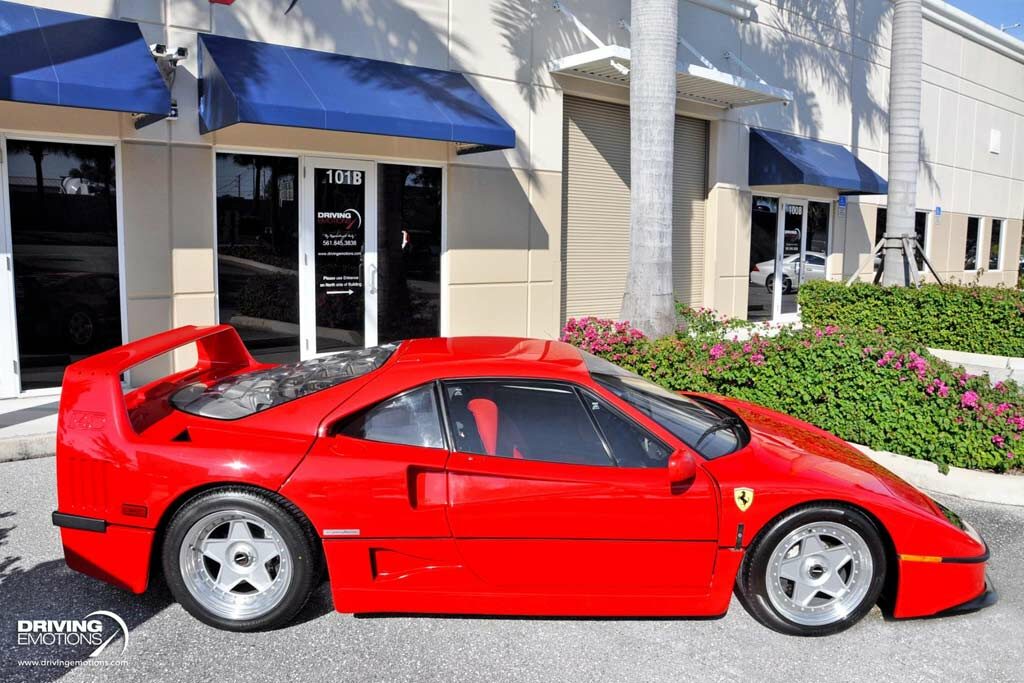 Ferrari F40 1992