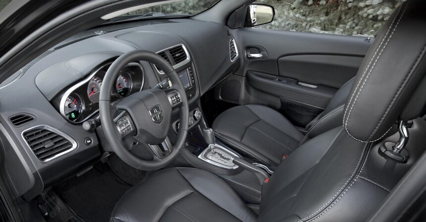 2011-dodge-avenger-2