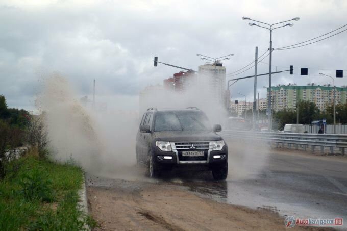 Mitsubishi Pajero: Безнадежен в городе. И гордится этим