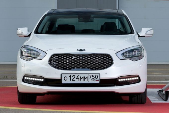 Kia Quoris 2015