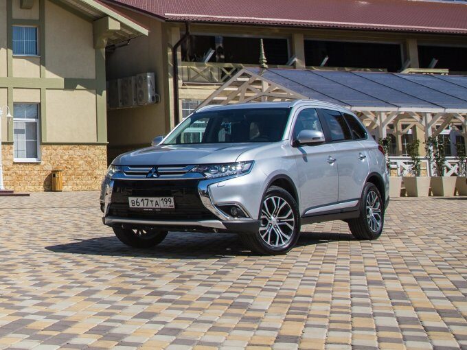 Mitsubishi Outlander