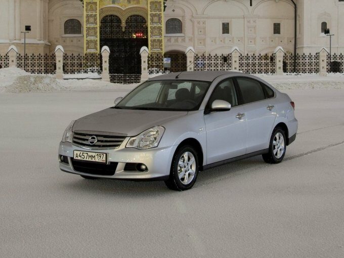 Nissan Almera