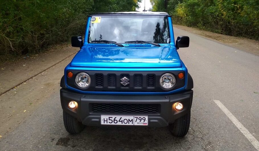 Тест драйв Suzuki Jimny  аскеза звезд