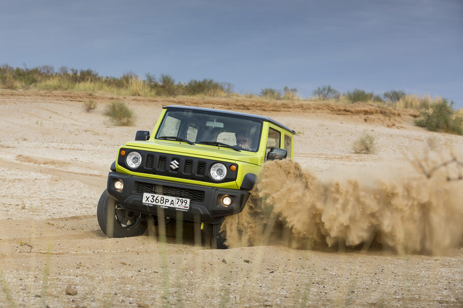 Тест драйв Suzuki Jimny  аскеза звезд