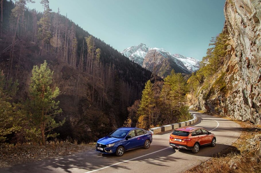 Тест драйв Lada Vesta AT до автоматизма - седан и универсал Лада Веста 1.8 на вариаторе