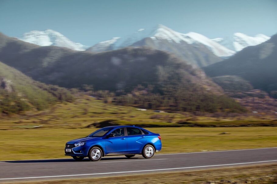 Тест драйв Lada Vesta AT до автоматизма - седан и универсал Лада Веста 1.8 на вариаторе