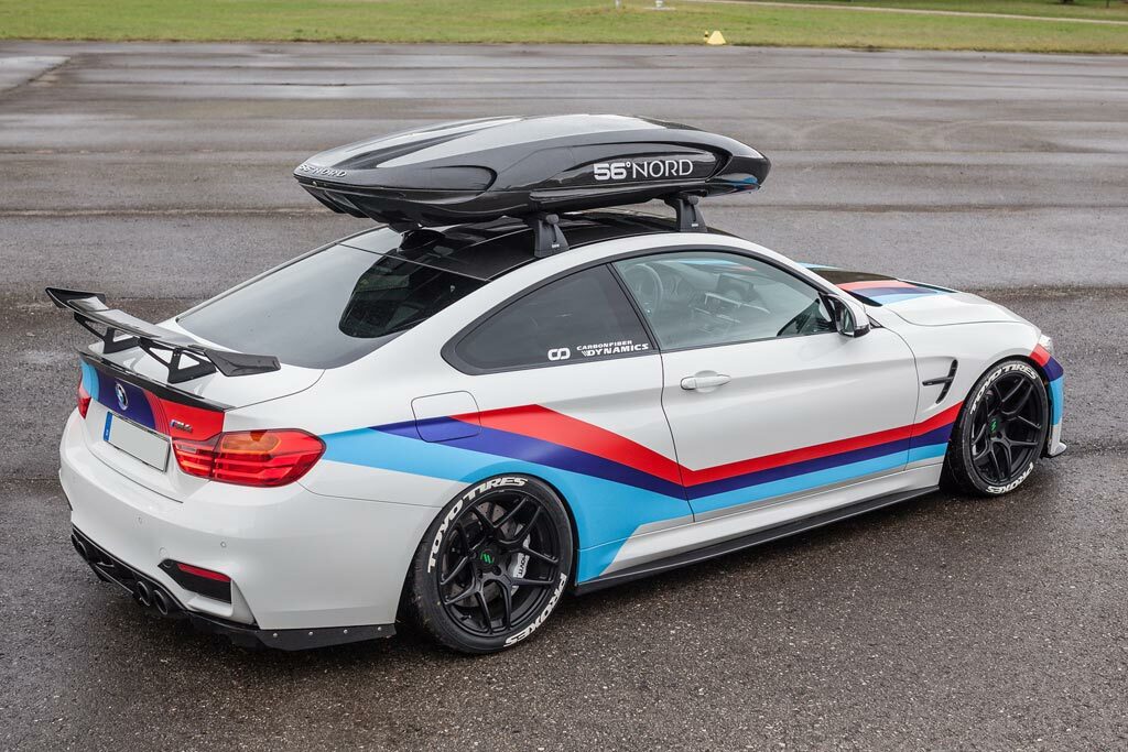 BMW M4R в обвесе от Carbonfiber Dynamics