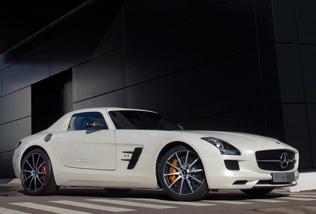 Фото Mercedes-Benz SLS AMG GT 2013