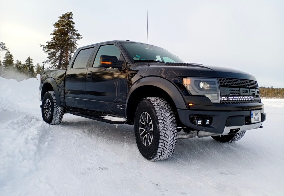 Тест драйв Ford F 150 SVT Raptor  разбудить ген богатыря