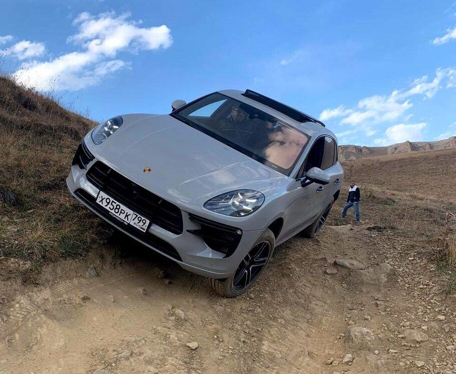 Тест драйв Porsche Macan  По острым иглам яркого огня