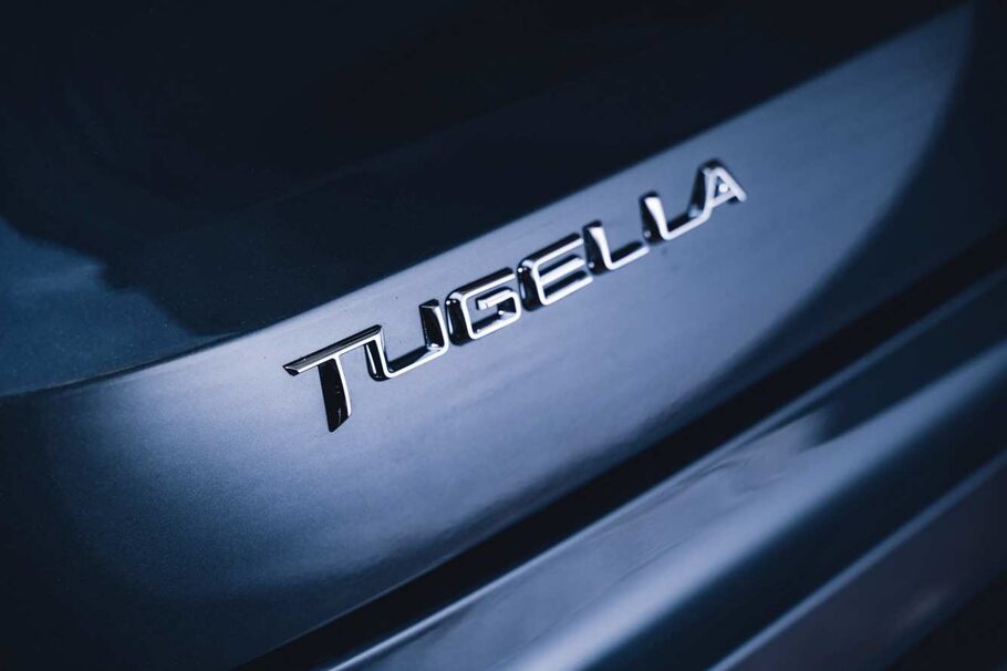 Тест драйв купе кроссовера Geely Tugella  сезон чувств