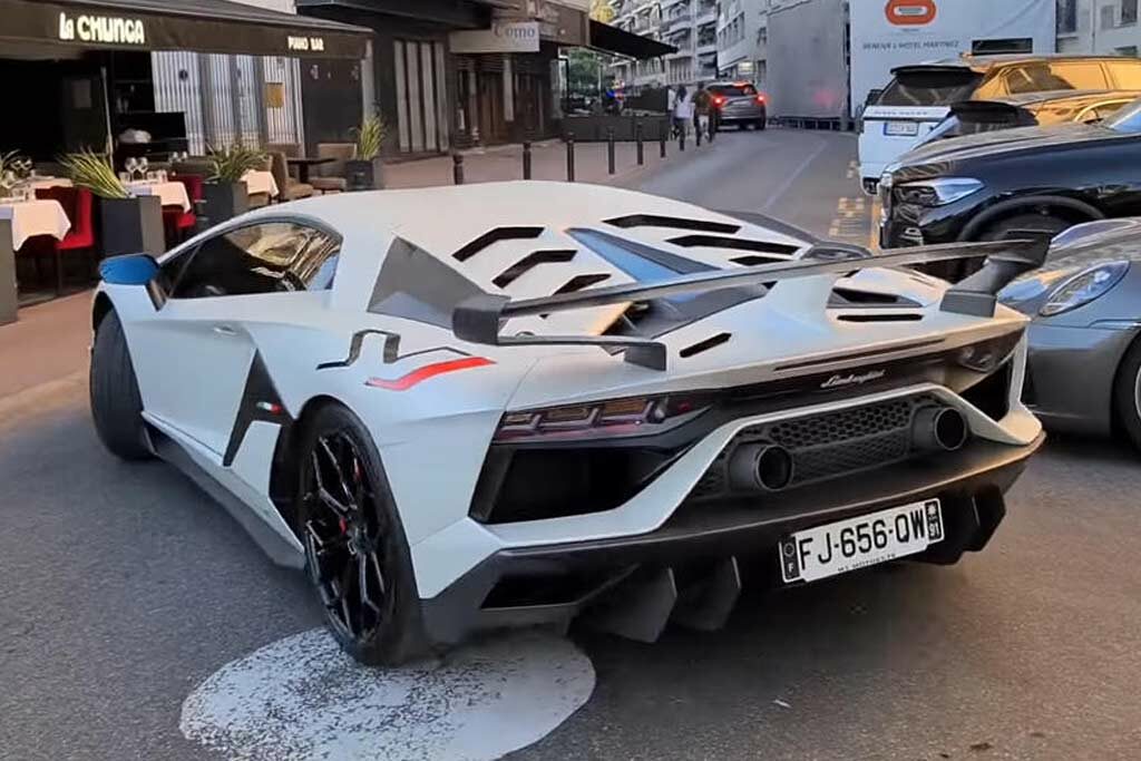 Aventador SVJ Бенджамена Менди