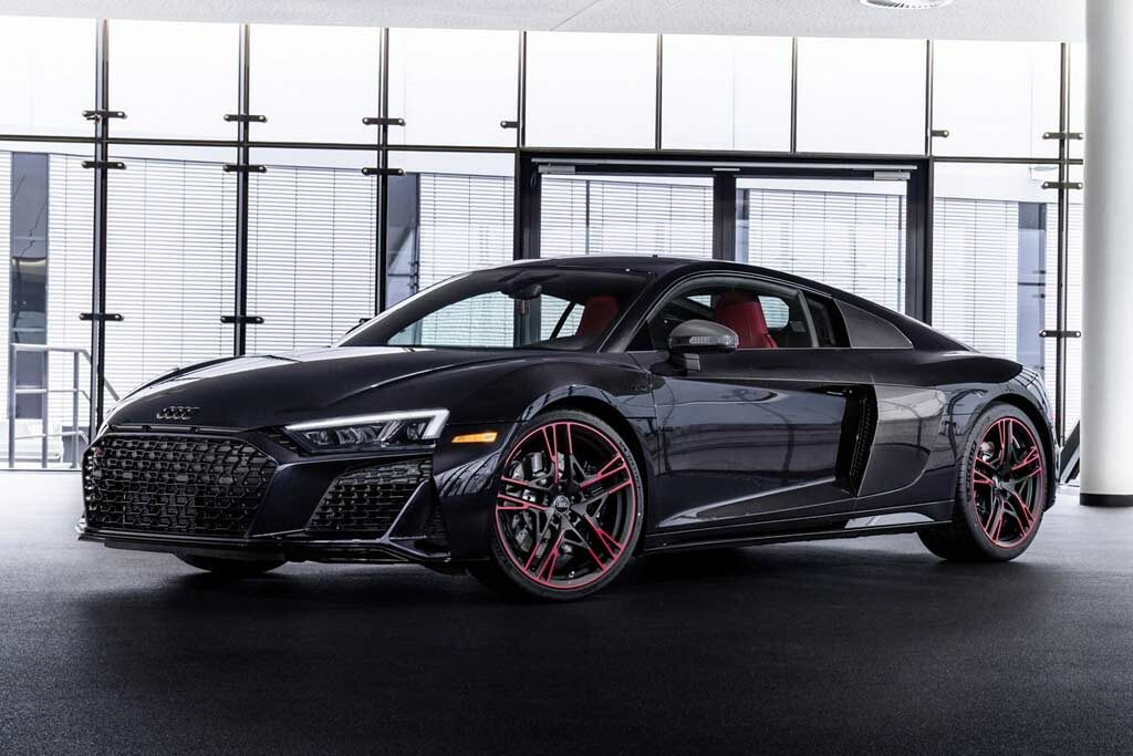 Audi R8 Black Panther