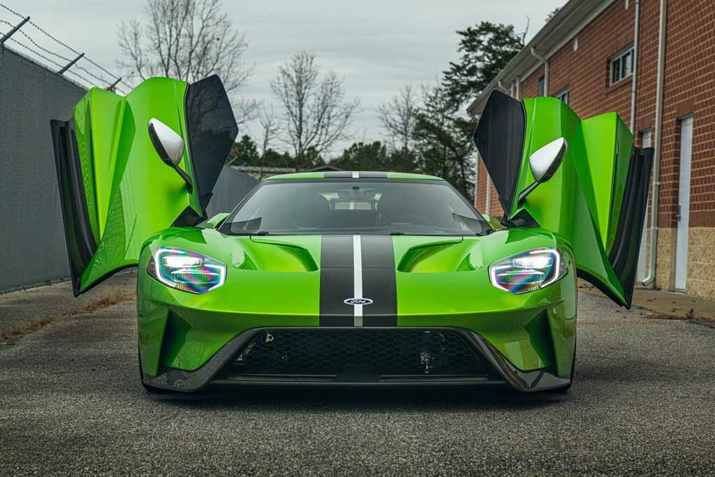 Ford GT Snake Skin Green