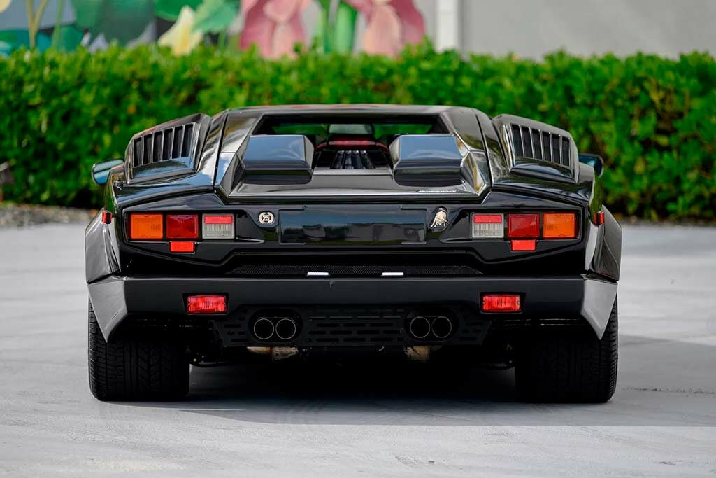 Lamborghini Countach 25th Anniversary Edition